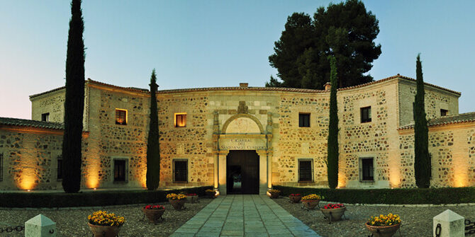 Vista general de la entrada del Cigarral del ángel